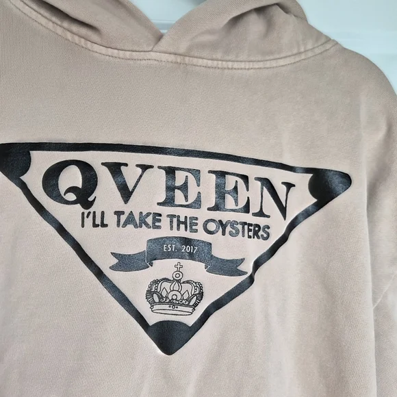 Qveen Herby Concert Hoodie - Picture 1 of 4